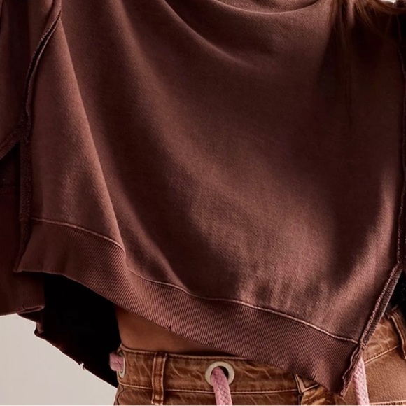 Free People We The Free Camden Sweatshirt in Chocolate Love Size Large NWT - Picture 6 of 11